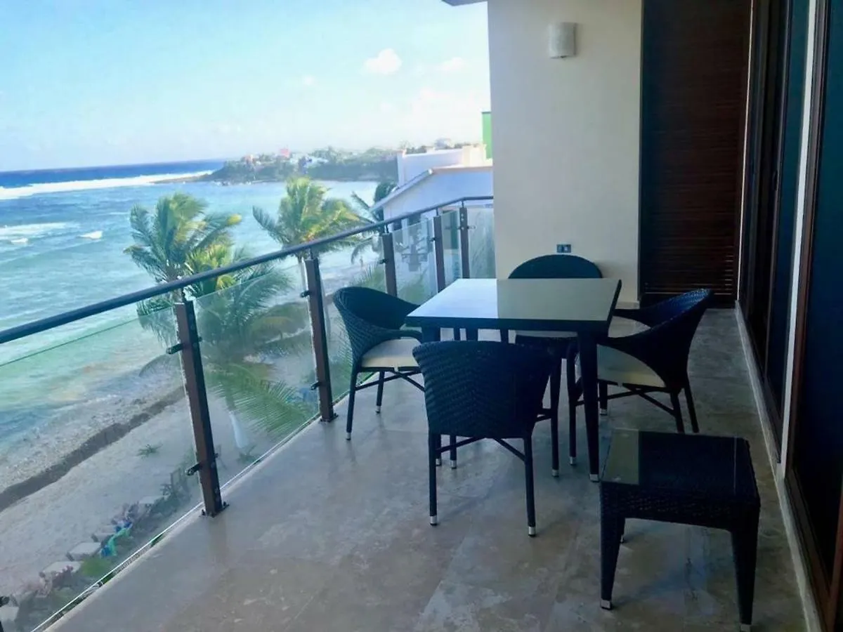 公寓 Deluxe New Beachfront Penthouse In 艾库玛尔